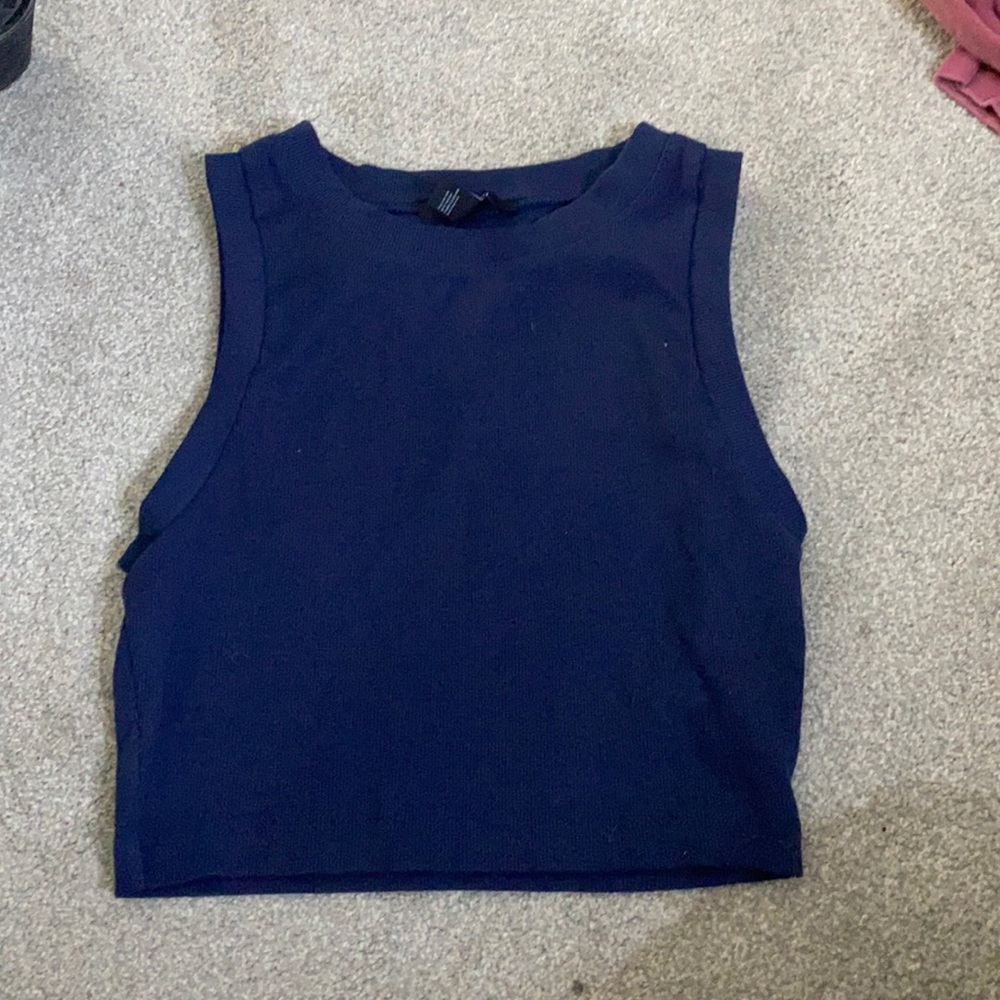 Forever 21 navy blue crop top!